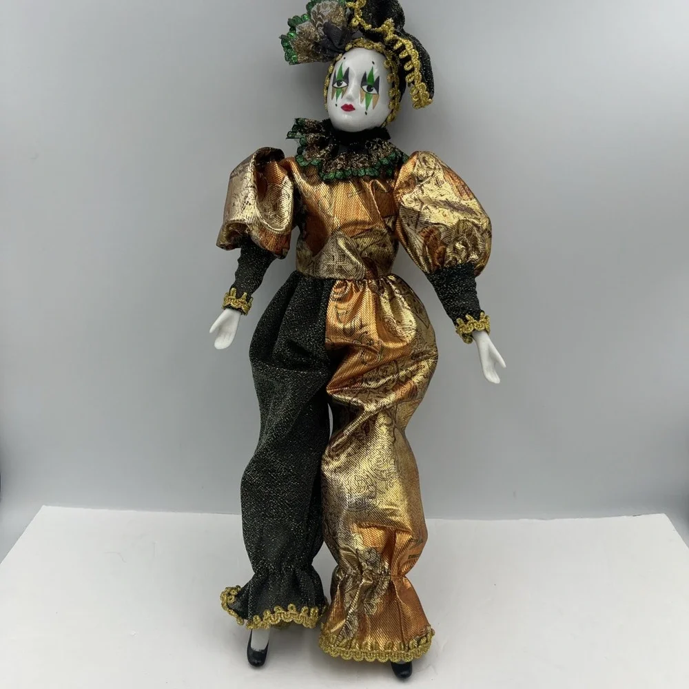 McField Fashion 15